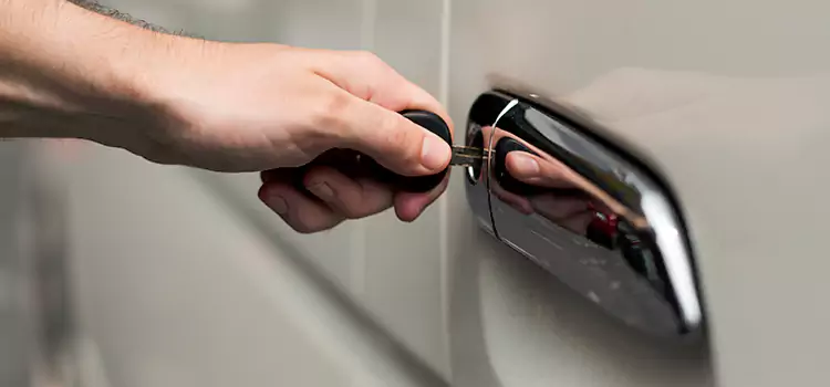 Why Choose Our Auto Locksmith Team in Anniston, AL?