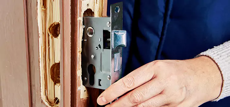 Garage Door Lock Replacement Anniston